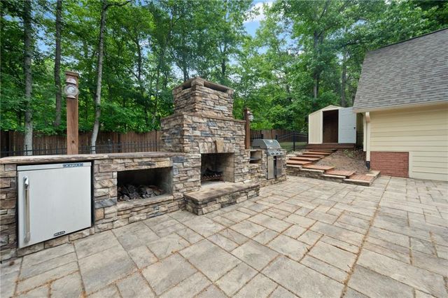 4450 Whistle Stop Lane, Douglasville, GA 30135