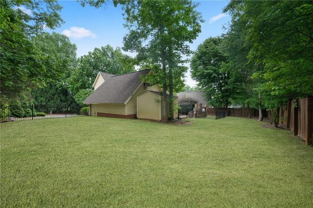 4450 Whistle Stop Lane, Douglasville, GA 30135