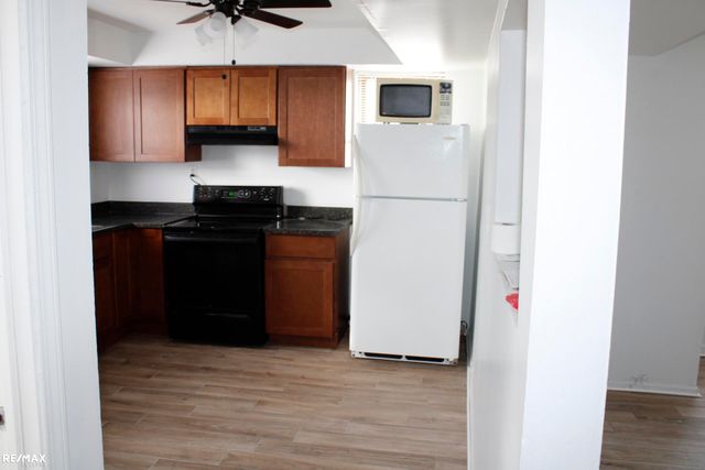 30905 Normal Street, Roseville, MI 48066