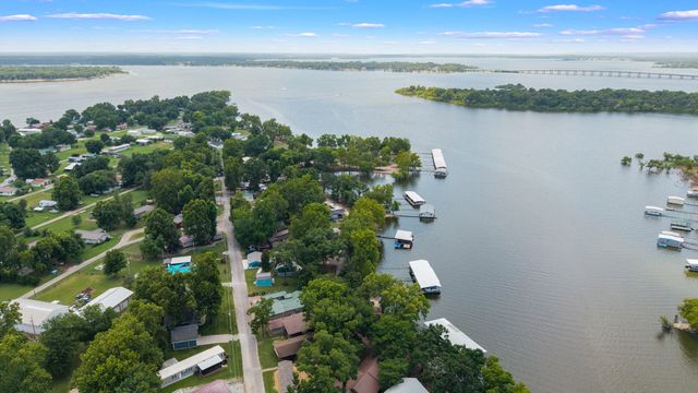 25510 S 605 Road, Grove, OK 74344
