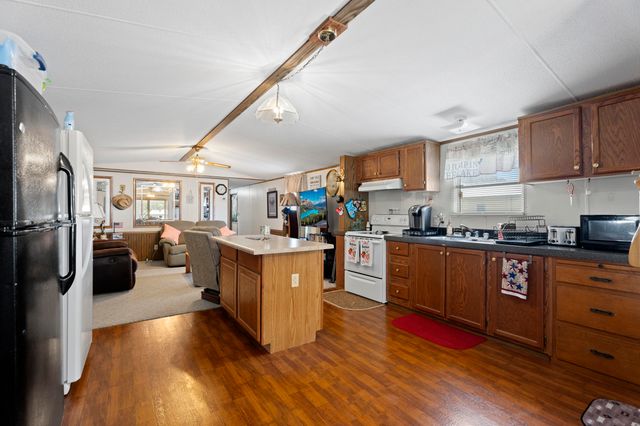 25510 S 605 Road, Grove, OK 74344