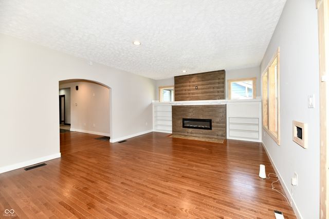 4316 Carrollton Avenue, Indianapolis, IN 46205