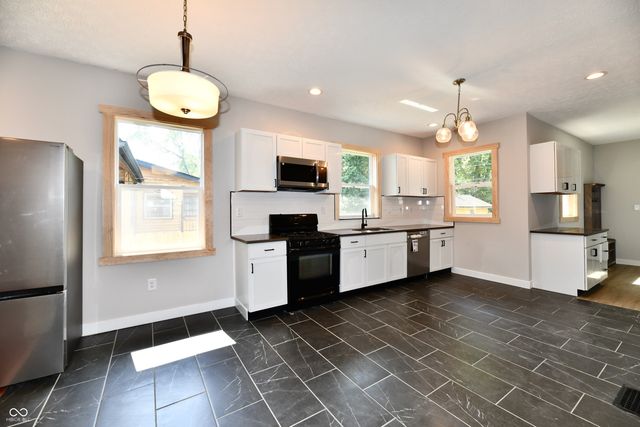 4316 Carrollton Avenue, Indianapolis, IN 46205