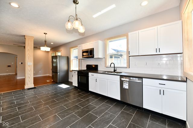 4316 Carrollton Avenue, Indianapolis, IN 46205