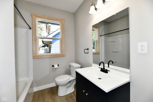 4316 Carrollton Avenue, Indianapolis, IN 46205