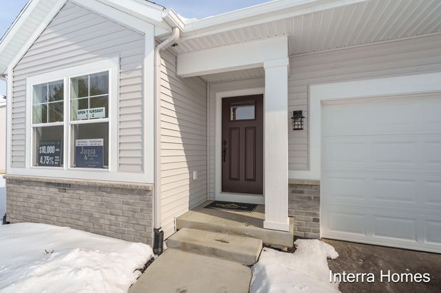 321 Hickory Valley Drive, Kalamazoo, MI 49009