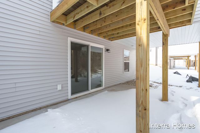 321 Hickory Valley Drive, Kalamazoo, MI 49009