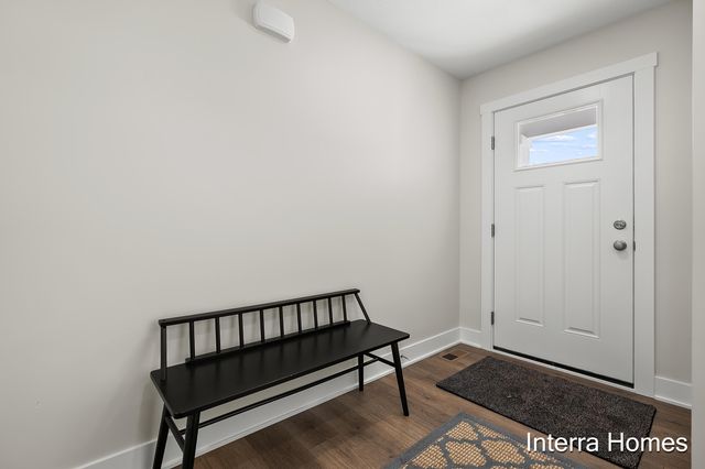 321 Hickory Valley Drive, Kalamazoo, MI 49009