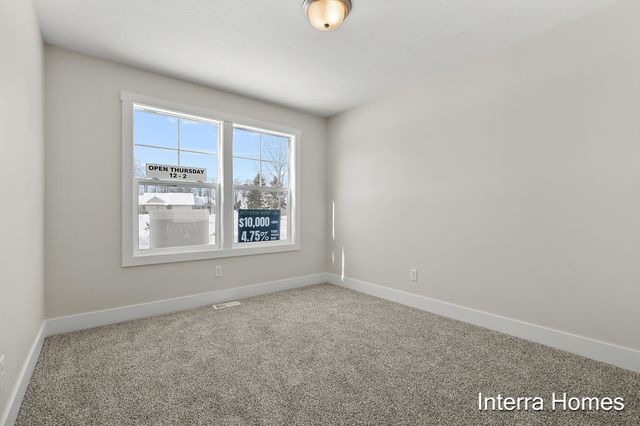 321 Hickory Valley Drive, Kalamazoo, MI 49009