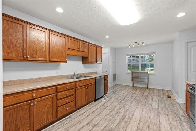 184 Peachtree Circle, Ringgold, GA 30736