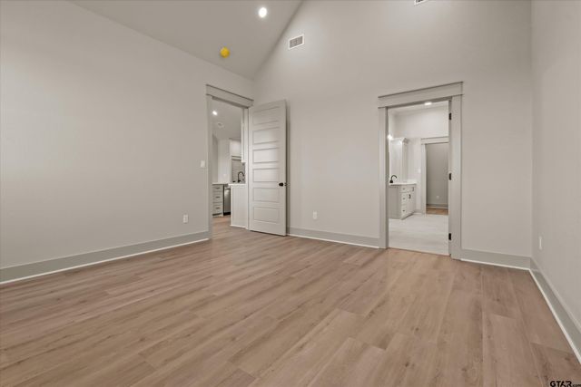 15674 CR 436, Lindale, TX 75771