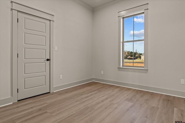 15674 CR 436, Lindale, TX 75771