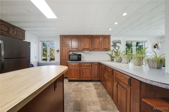 3732 Ewings Road, Newfane, NY 14094