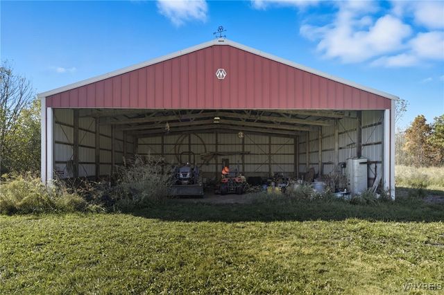 3732 Ewings Road, Newfane, NY 14094