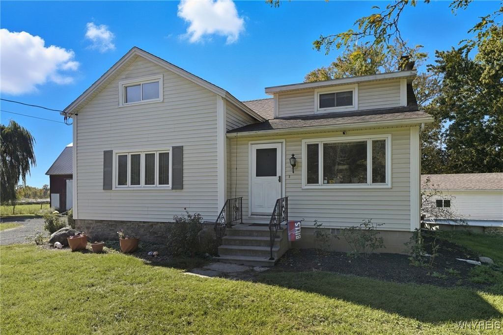 3732 Ewings Road, Newfane, NY 14094