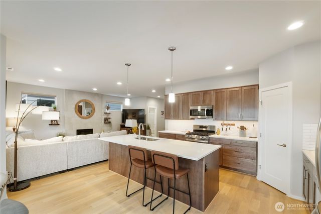29 151st Street SW, Lynnwood, WA 98087