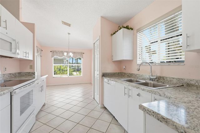 5930 FOXTAIL WAY, Fort Pierce, FL 34982