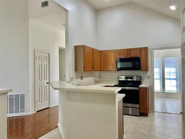 5000 Falcon Hollow Road, Mckinney, TX 75072