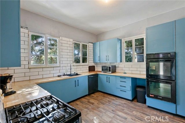 819 S Curson Avenue, Los Angeles, CA 90036