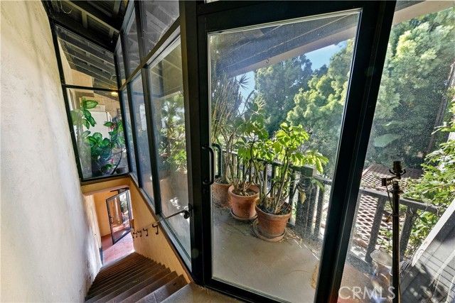 819 S Curson Avenue, Los Angeles, CA 90036