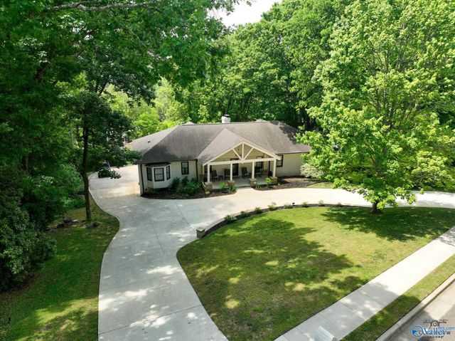 1216 Deborah Drive SE, Huntsville, AL 35801