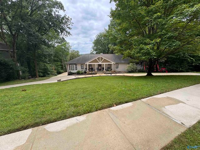 1216 Deborah Drive SE, Huntsville, AL 35801