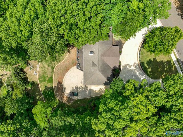 1216 Deborah Drive SE, Huntsville, AL 35801
