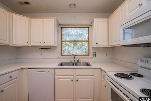 1733 Bay Drive Lot 3, Kill Devil Hills, NC 27948