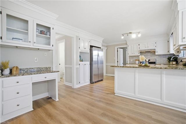 520 Foxgate QTR, Chesapeake, VA 23322
