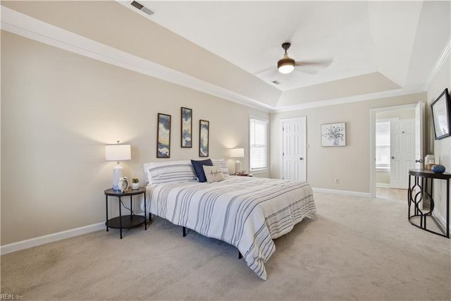 520 Foxgate QTR, Chesapeake, VA 23322