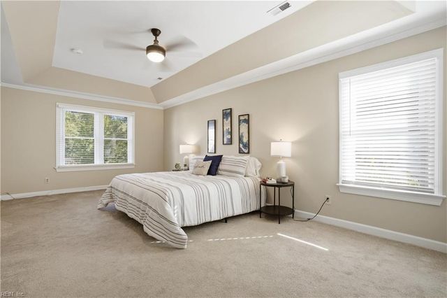 520 Foxgate QTR, Chesapeake, VA 23322