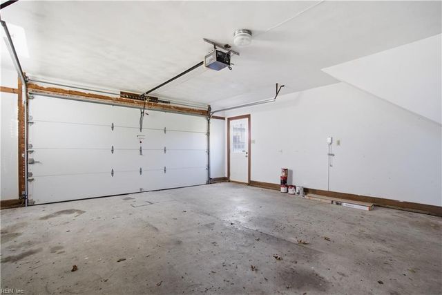 520 Foxgate QTR, Chesapeake, VA 23322