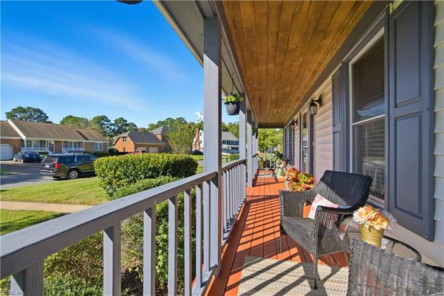 520 Foxgate QTR, Chesapeake, VA 23322