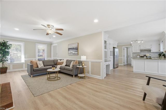520 Foxgate QTR, Chesapeake, VA 23322