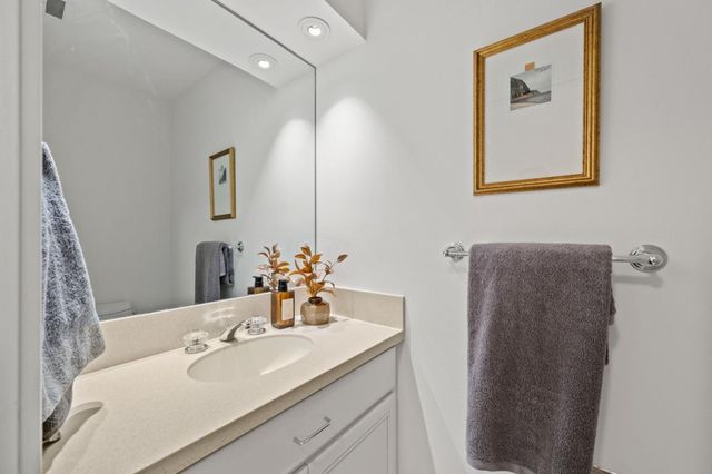 1955 Parkside Avenue, Hillsborough, CA 94010