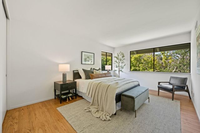 1955 Parkside Avenue, Hillsborough, CA 94010
