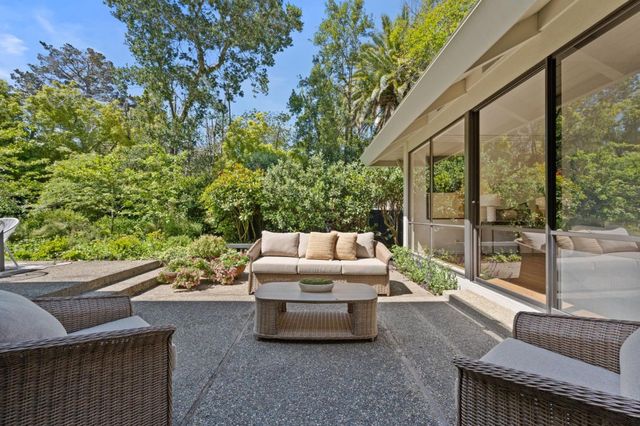 1955 Parkside Avenue, Hillsborough, CA 94010
