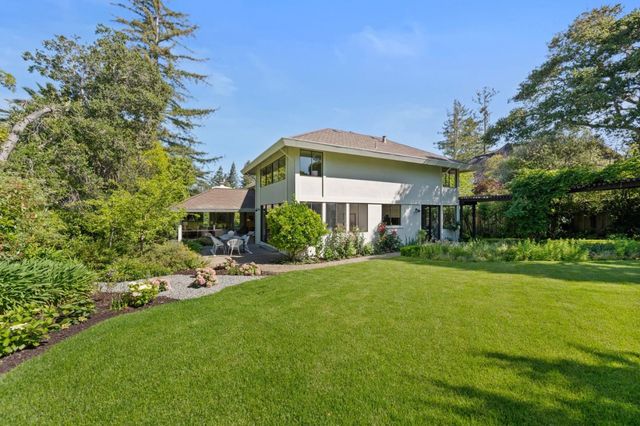 1955 Parkside Avenue, Hillsborough, CA 94010