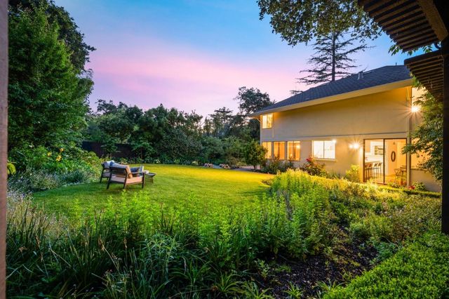 1955 Parkside Avenue, Hillsborough, CA 94010