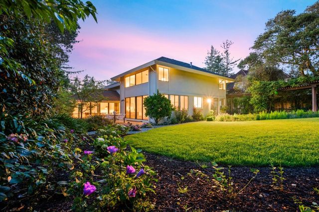 1955 Parkside Avenue, Hillsborough, CA 94010