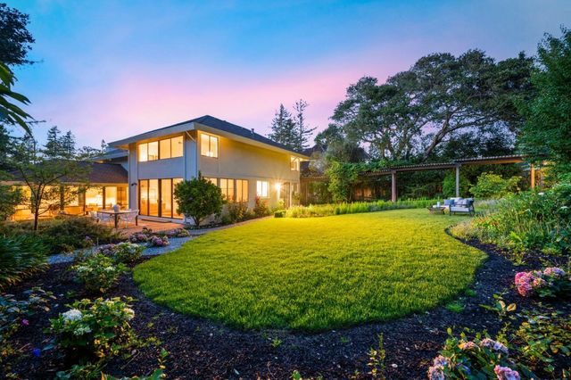 1955 Parkside Avenue, Hillsborough, CA 94010