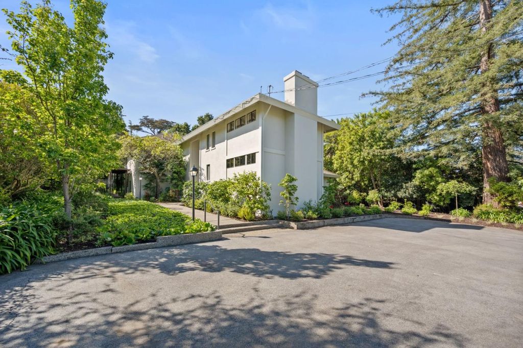 1955 Parkside Avenue, Hillsborough, CA 94010
