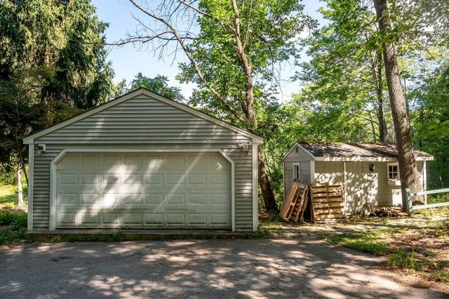 41 Demeritt Avenue, Lee, NH 03861