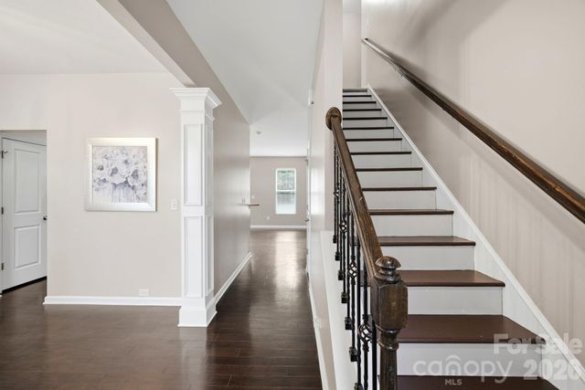 10609 Candlestick Court, Charlotte, NC 28273