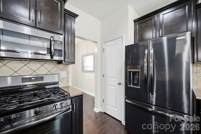 10609 Candlestick Court, Charlotte, NC 28273