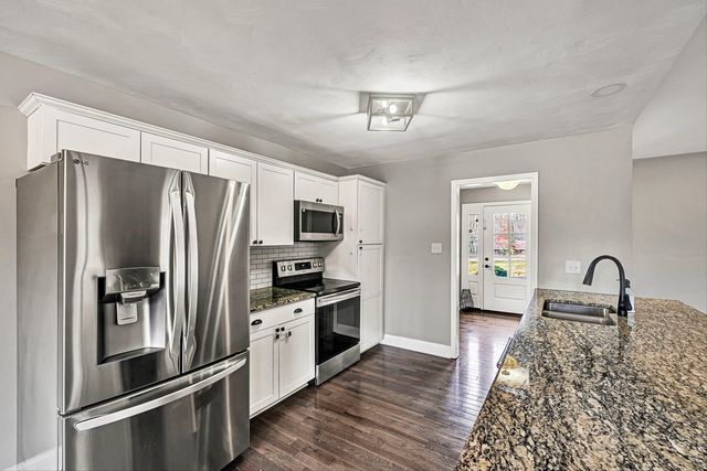 6124 Saddleridge CIR, Roanoke, VA 24018