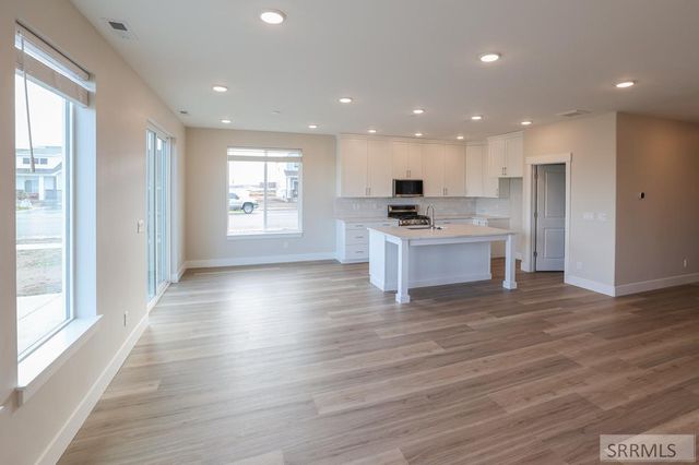 2846 N Grant Avenue, Idaho Falls, ID 83401