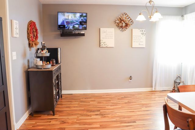 102 S Jackson Street, Morrison, IL 61270