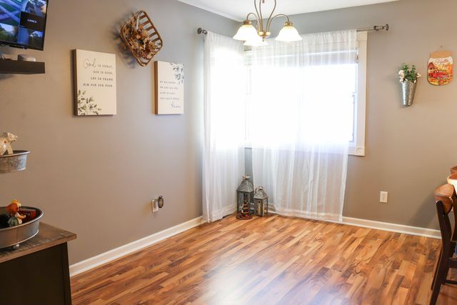 102 S Jackson Street, Morrison, IL 61270