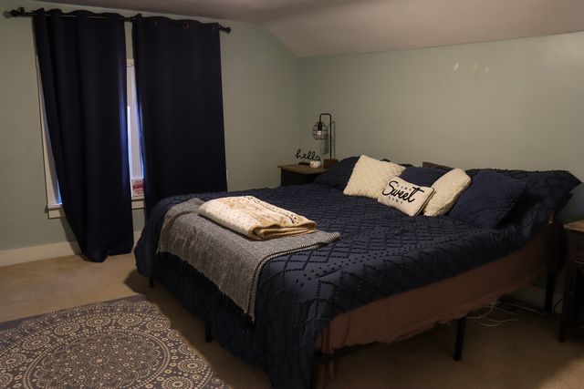 102 S Jackson Street, Morrison, IL 61270